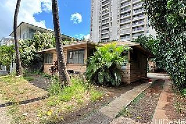 Waikiki Home