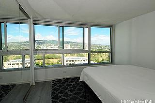 Waikiki Townhouse Condo