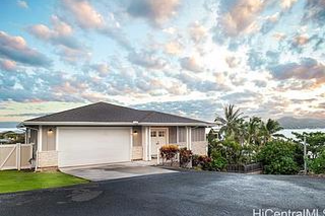 Waikalua Home