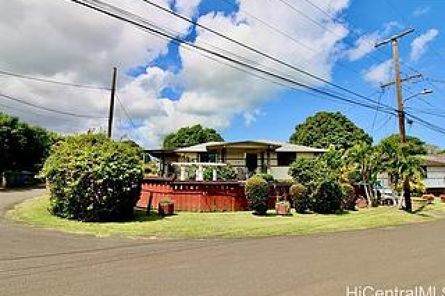 Waialua Home