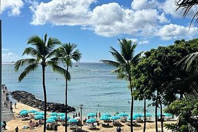 Waikiki Shore Condo