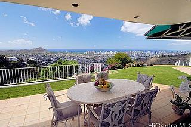 Maunalani Heights Home