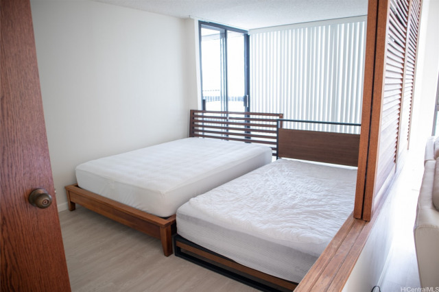 Nuuanu Brookside Residential Lease