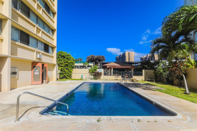 Royal Towers Residential Lease