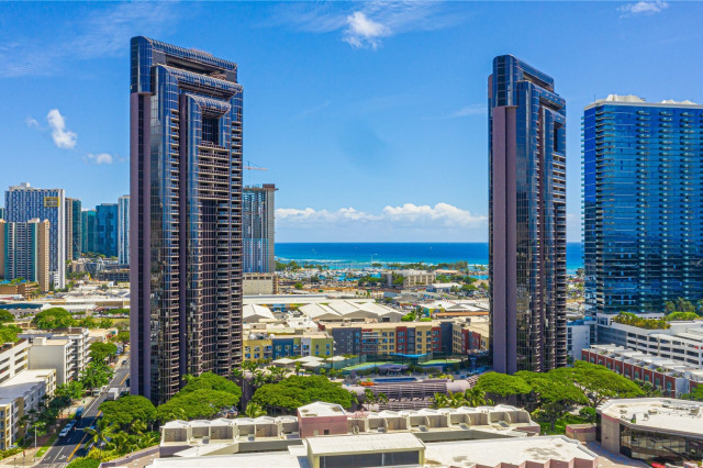One Waterfront Tower Condominium