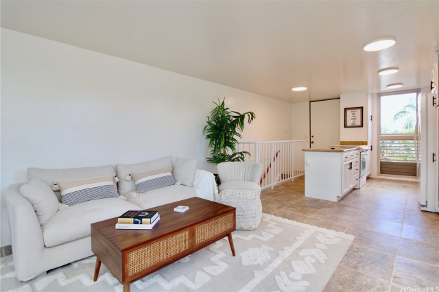 Ono Vista Condominium