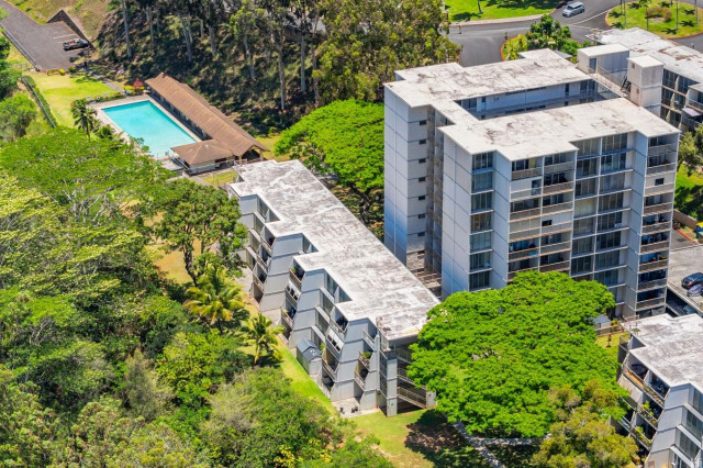 Northbrook-melemanu Condominium
