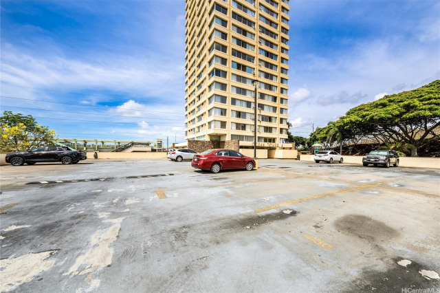 Century Park Plaza Condominium