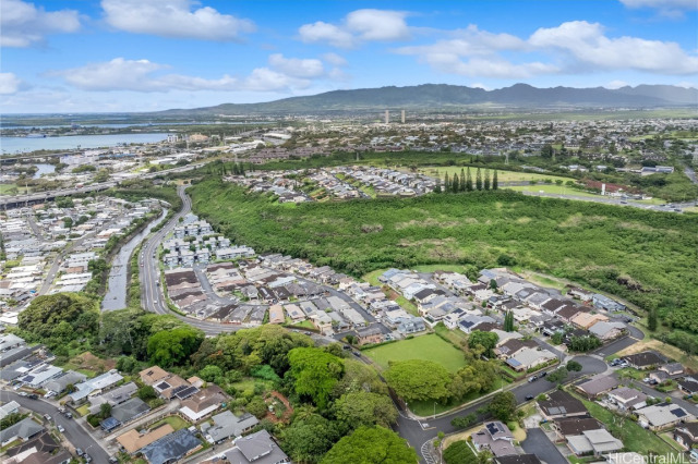 Aiea Land