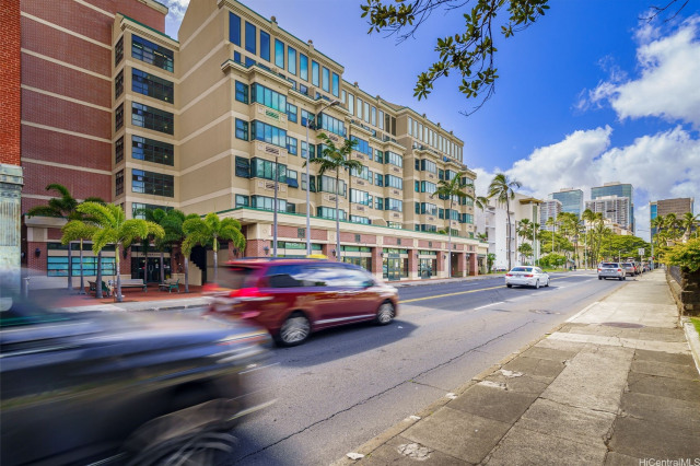 Honuakaha Condominium