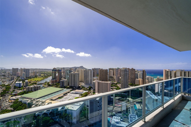Kapiolani Residence Condominium