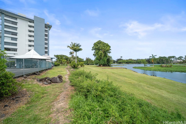 Hilo Lagoon Centre Condominium