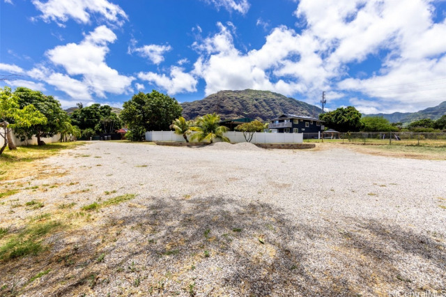 Makaha Home Residence