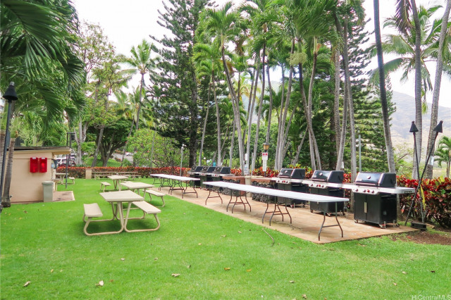 Makaha Valley Towers Condominium