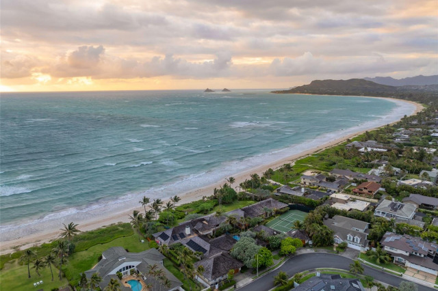 Beachside Home Residence