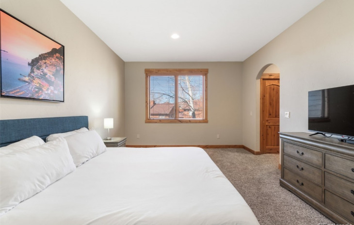 1700 Alpine Vista Court Photo