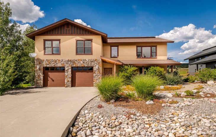27373 Winchester Court Photo
