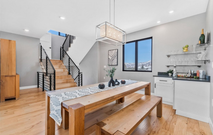 281 Locust Court Photo