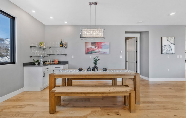 281 Locust Court Photo