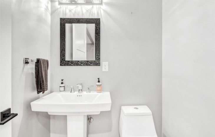 281 Locust Court Photo