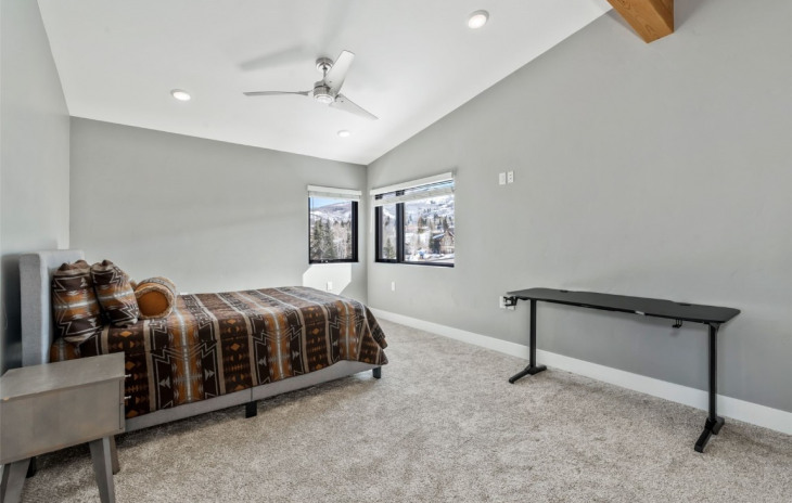 281 Locust Court Photo