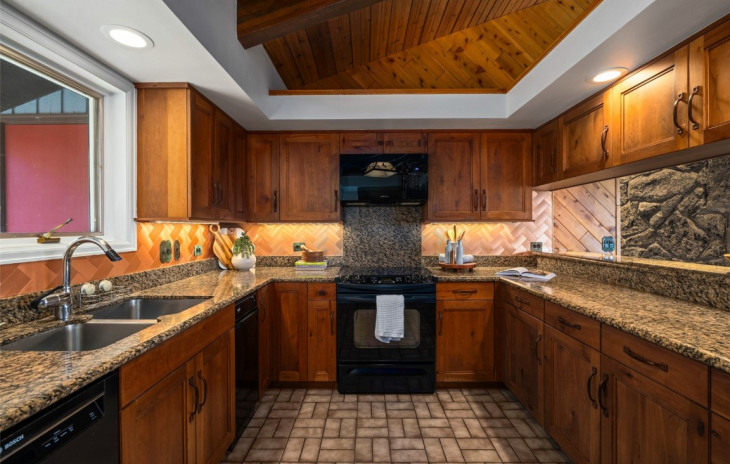 30138 Elk Lane Photo