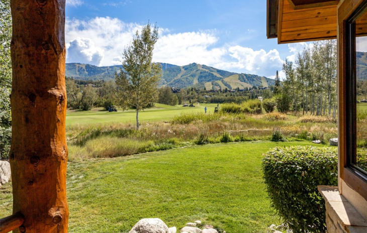 1144 Redwoods Drive Photo