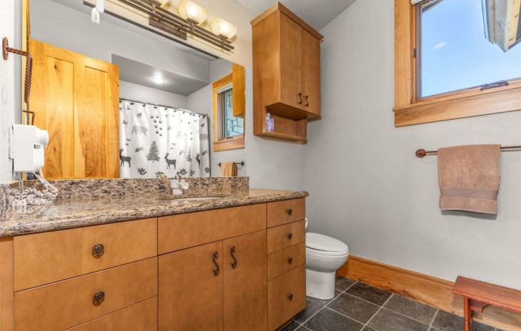 1144 Redwoods Drive Photo