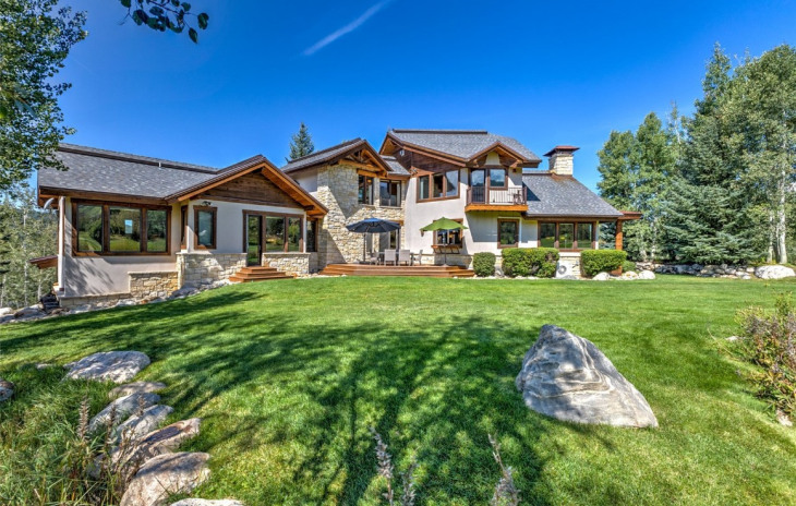1144 Redwoods Drive Photo
