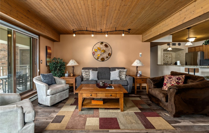 2286 Apres Ski Way Photo