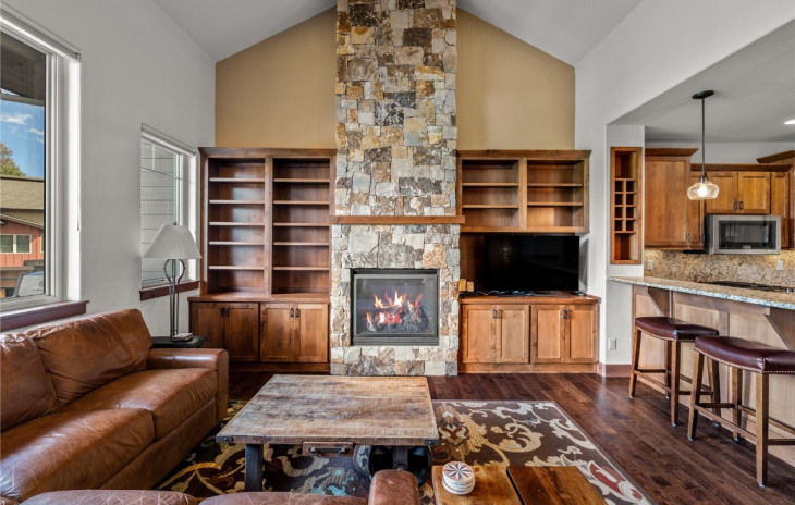 651 Clermont Circle Photo