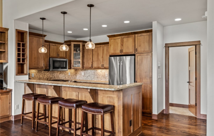 651 Clermont Circle Photo