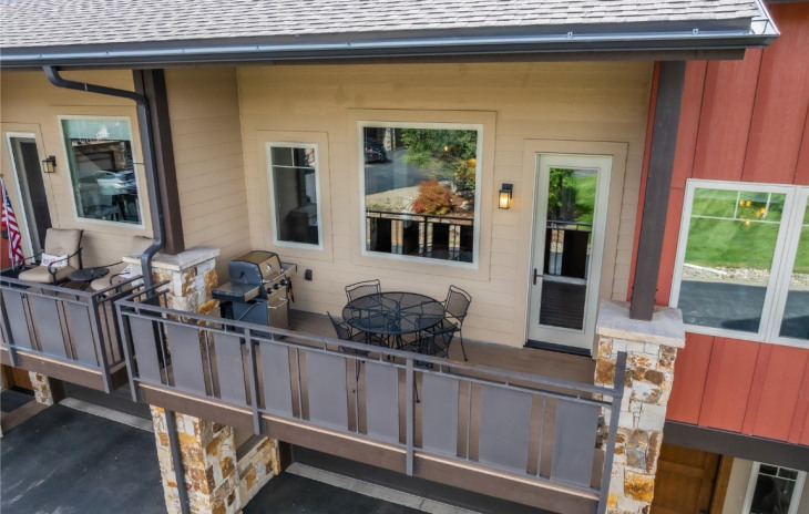 651 Clermont Circle Photo