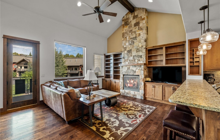 651 Clermont Circle Photo