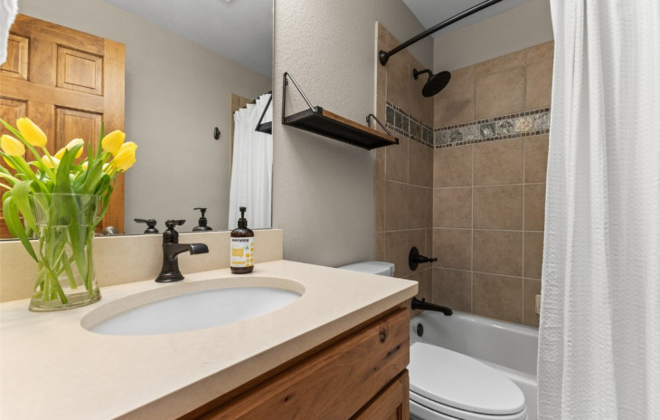 1378 Moraine Circle Photo