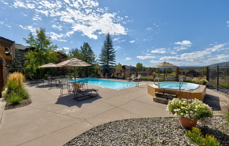 1378 Moraine Circle Photo