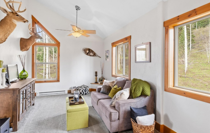 59335 Cripple Creek Court Photo