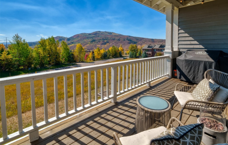 623 Mountain Vista Circle Photo