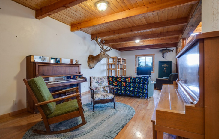 36180 County Road 27 Photo