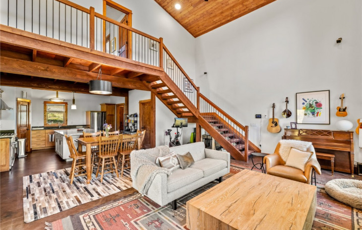 26935 Beaver Canyon Drive Photo