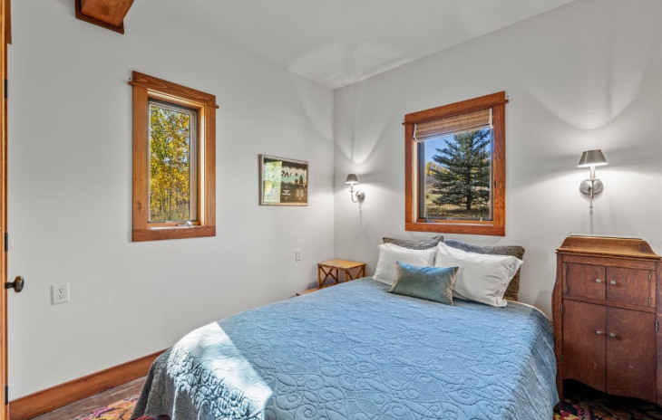 26935 Beaver Canyon Drive Photo