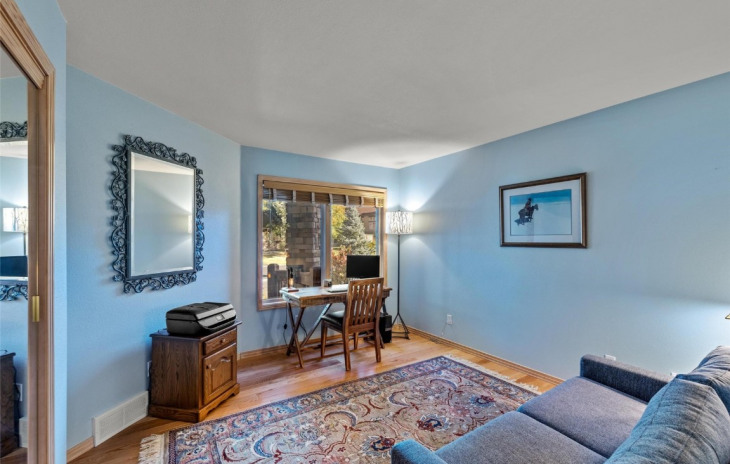 1504 Cascades Drive Photo