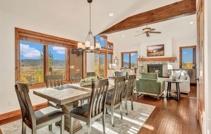 3015 Apres Ski Way Photo