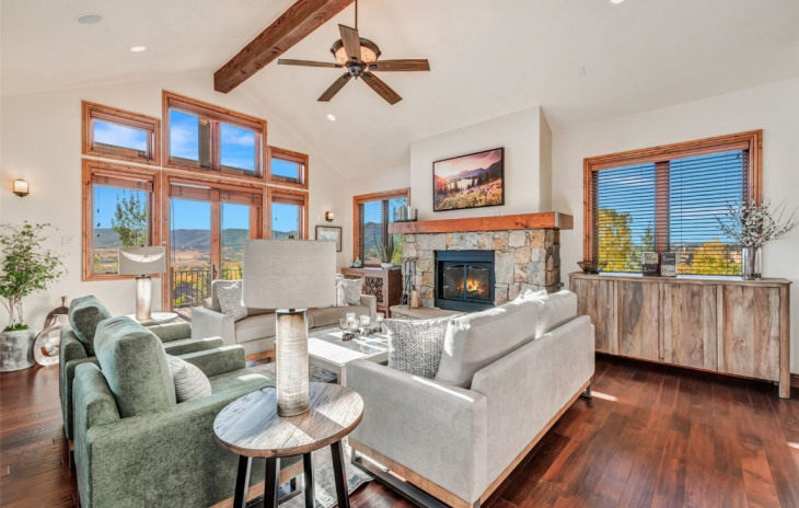 3015 Apres Ski Way Photo