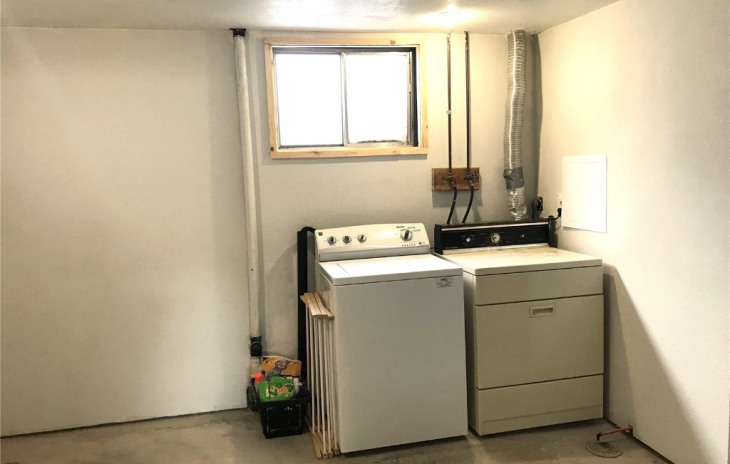 337 E 3rd Street Photo