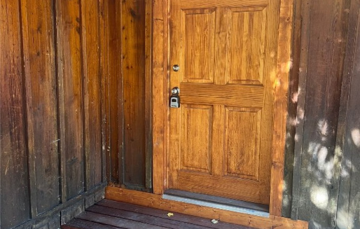 2510/2512 Val Disere Circle Sw Photo