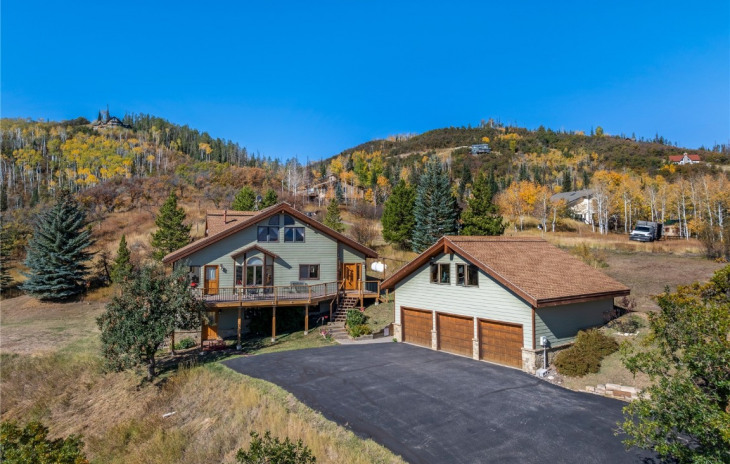 34995 Country Green Road Photo