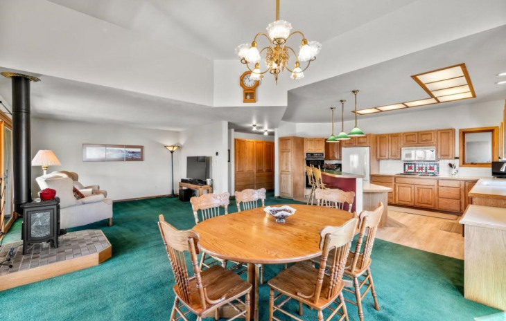 34995 Country Green Road Photo