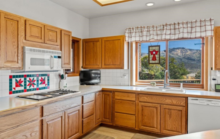 34995 Country Green Road Photo