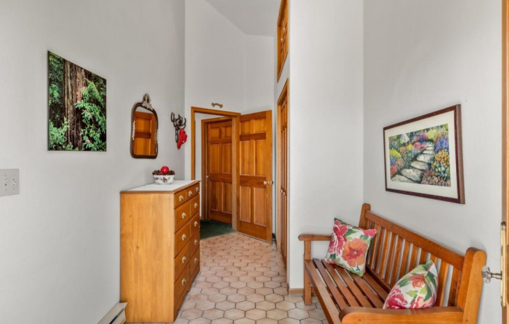 34995 Country Green Road Photo
